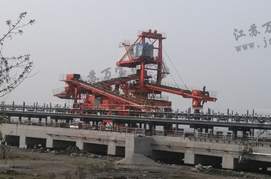 國電裝船機(jī)